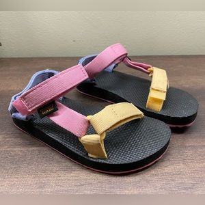 Girls TEVA original outdoor sandals rosebloom color size 13 youth kids like new